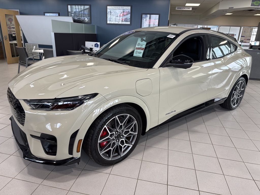 2025 Ford Mustang Mach-E GT