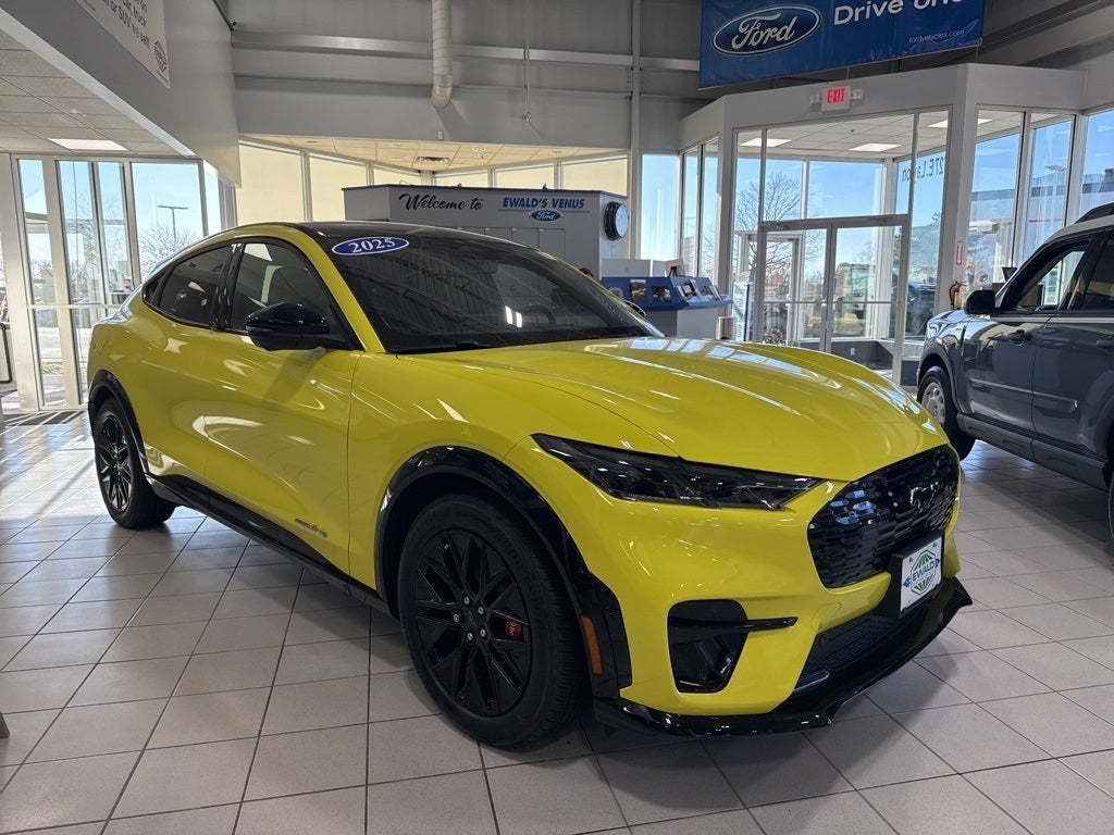 2025 Ford Mustang Mach-E Premium